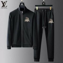 Picture of LV SweatSuits _SKULVM-5XLkdtn10429387